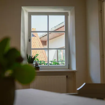 Aparthotel Historischer Kirchenwirt - & Veronik Eibiswald